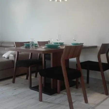 Dom wakacyjny Apartament Jeziorna Dom *