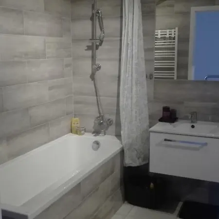 Dom wakacyjny Apartament Jeziorna Dom Banino