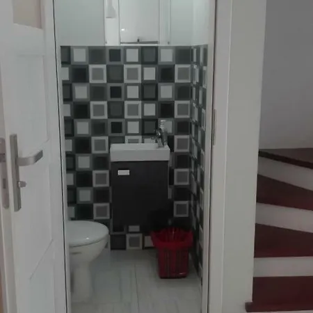 Apartament Jeziorna Dom