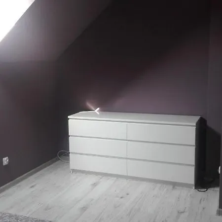 Dom wakacyjny Apartament Jeziorna Dom