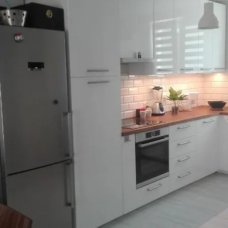 Apartament Jeziorna Dom *